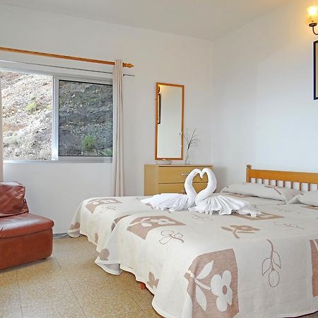 Apartamentos Dominguez Calera Bagian luar foto