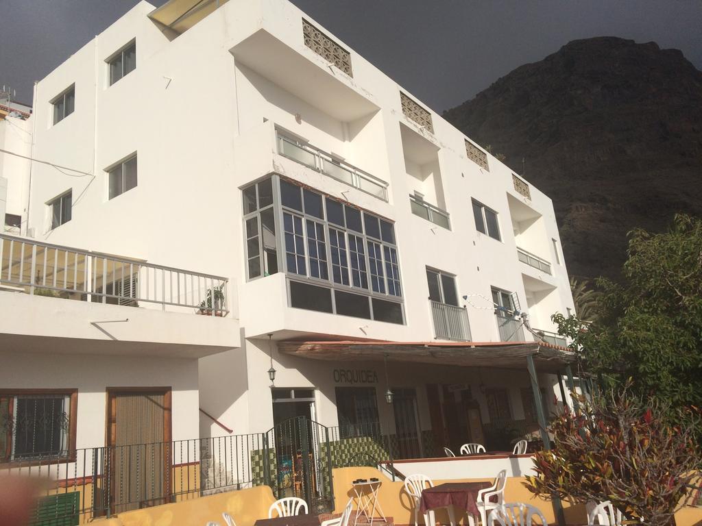 Apartamentos Dominguez Calera Bagian luar foto