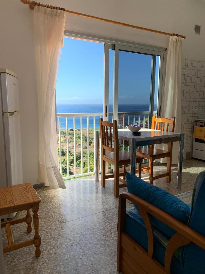 Apartamentos Dominguez Calera Bagian luar foto